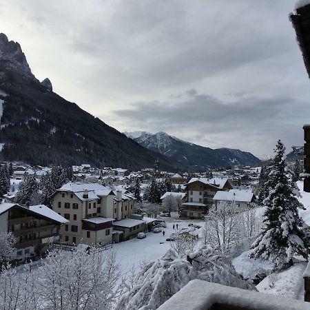 Ciasa Sot Croze Apartamento Pozza di Fassa Exterior foto