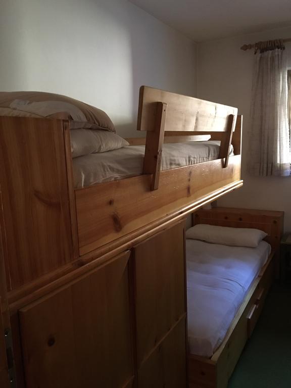 Ciasa Sot Croze Apartamento Pozza di Fassa Exterior foto